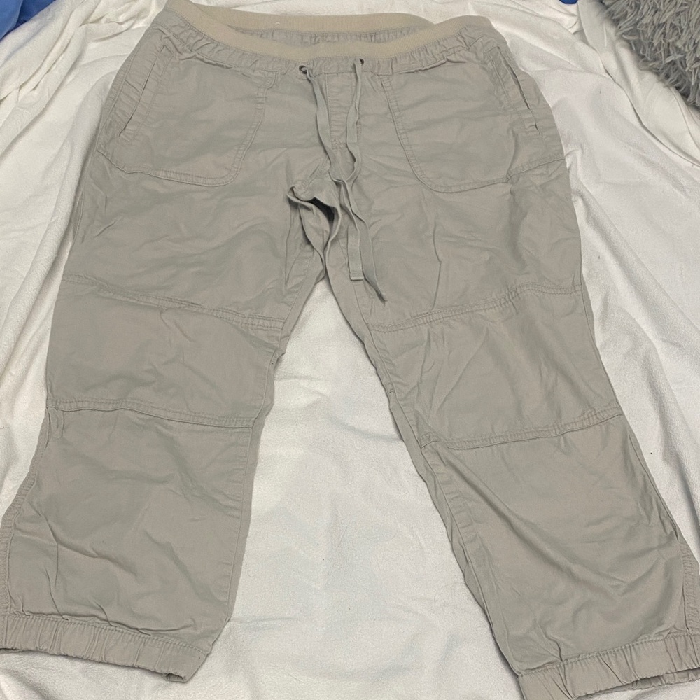 Women’s Gray Casual Pants/long capri